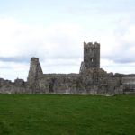 ireland-castle-ruins-min